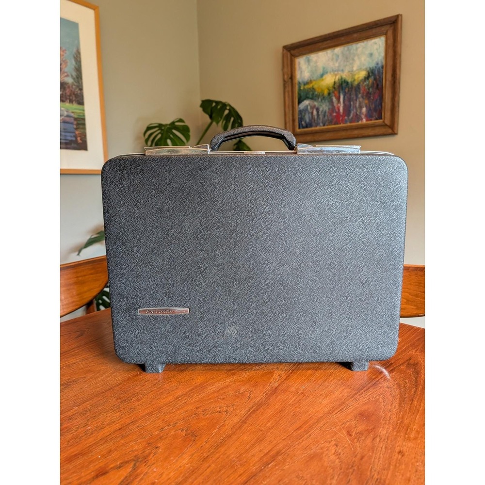 Vintage‎ Starflite Slimline Briefcase Sardis Luggage US Government Attache Black